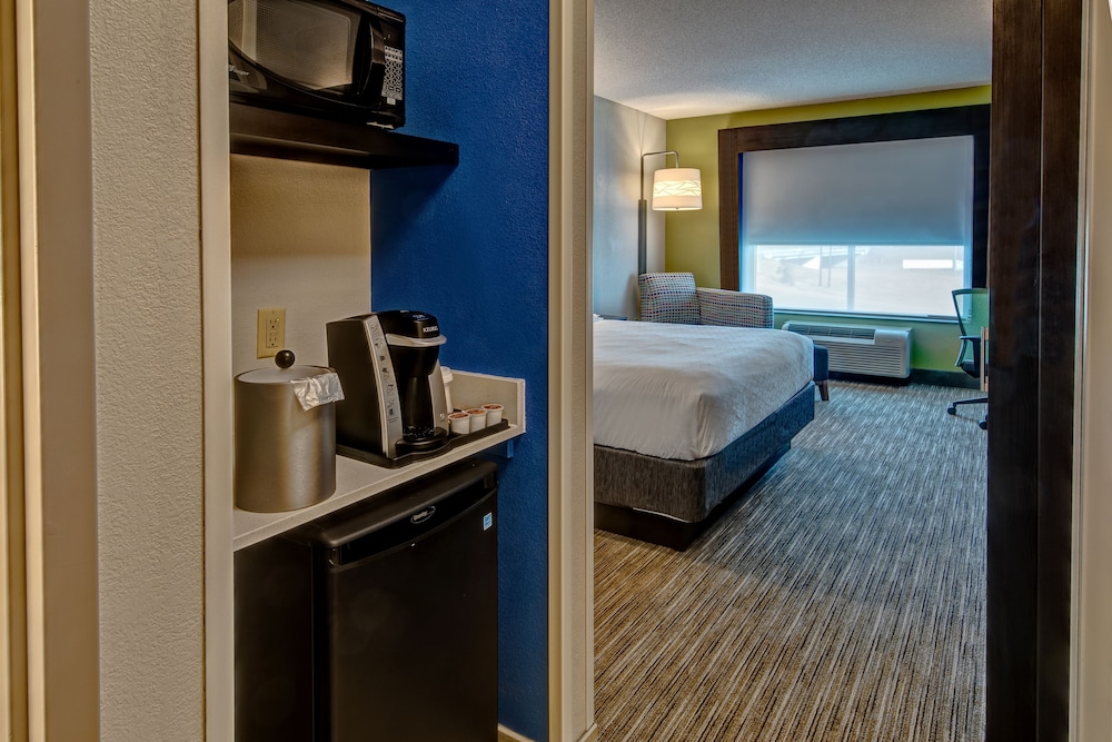 Holiday Inn Express Hotel And Suites Jackson Northeast 28/55