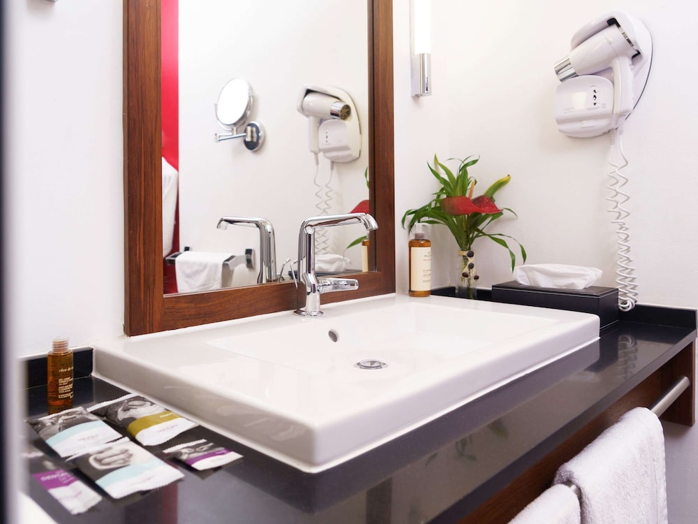 Hotel Mercure Kourou Ariatel 48/50