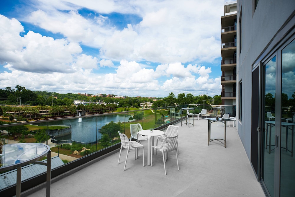 AC Hotel by Marriott Tallahassee Universities at the Capitol 4/58