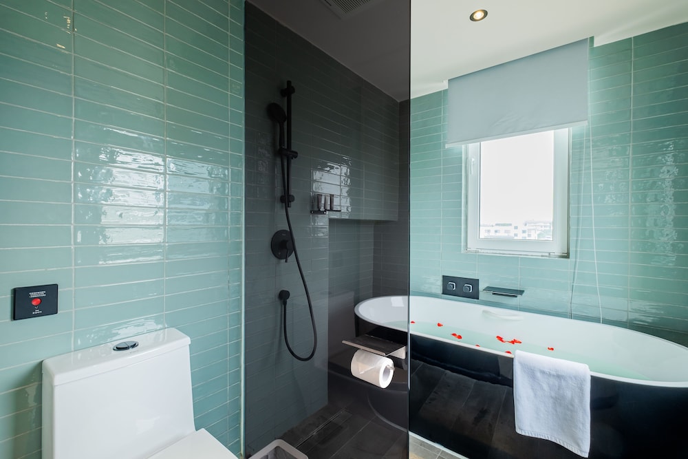 PACE HOTEL Suzhou Guanqian Branch 38/45