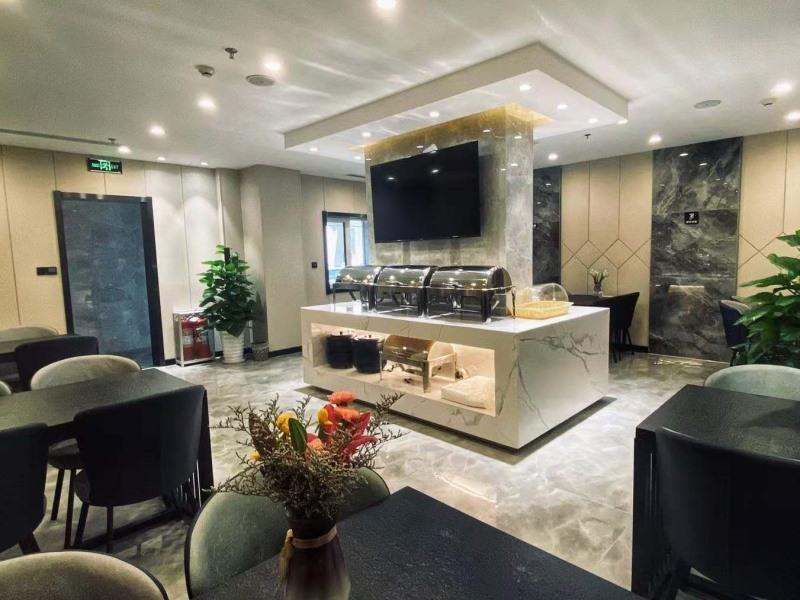 Green Tree Inn Shandong Jinan City Shungeng Intl. Convention and Exhibition Center Express Hotel 12/13