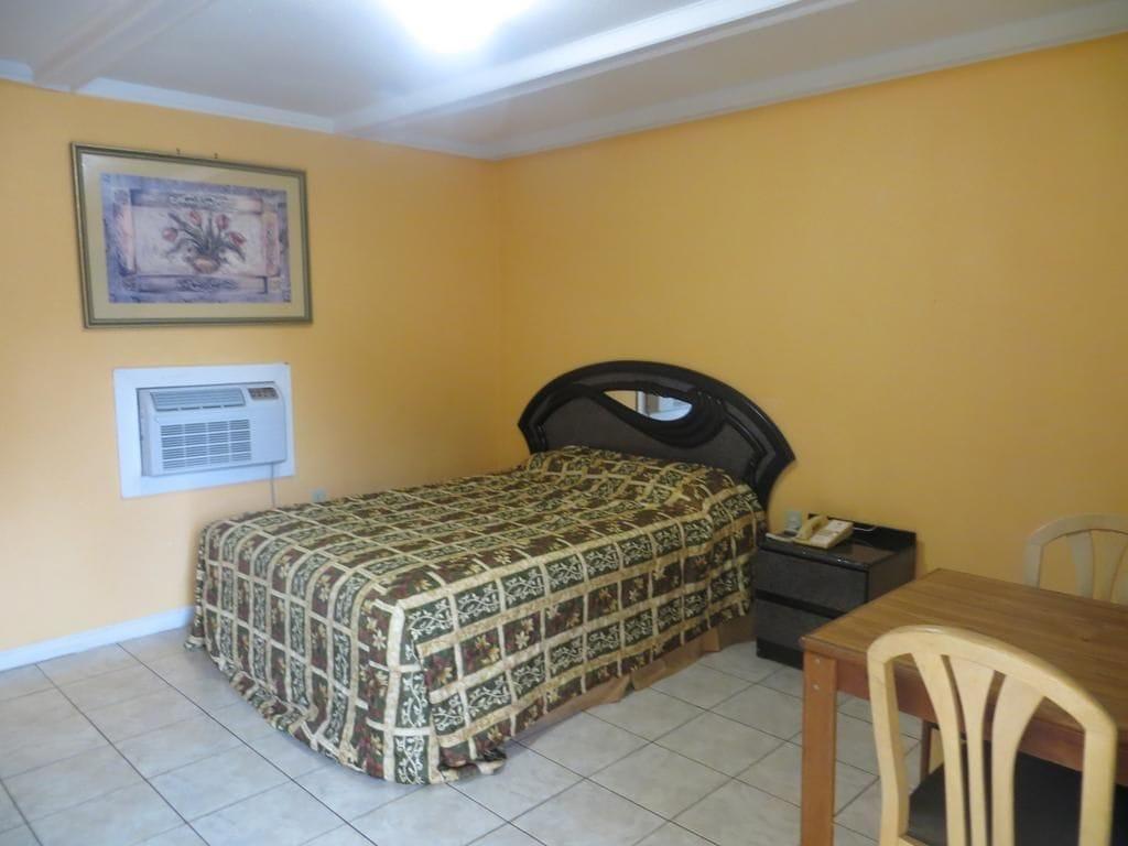 Travel Inn & Suites 5/23