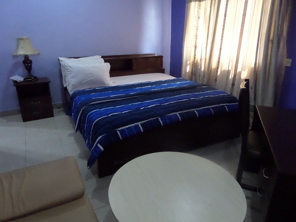 Isno Hotels Lagos 15/35