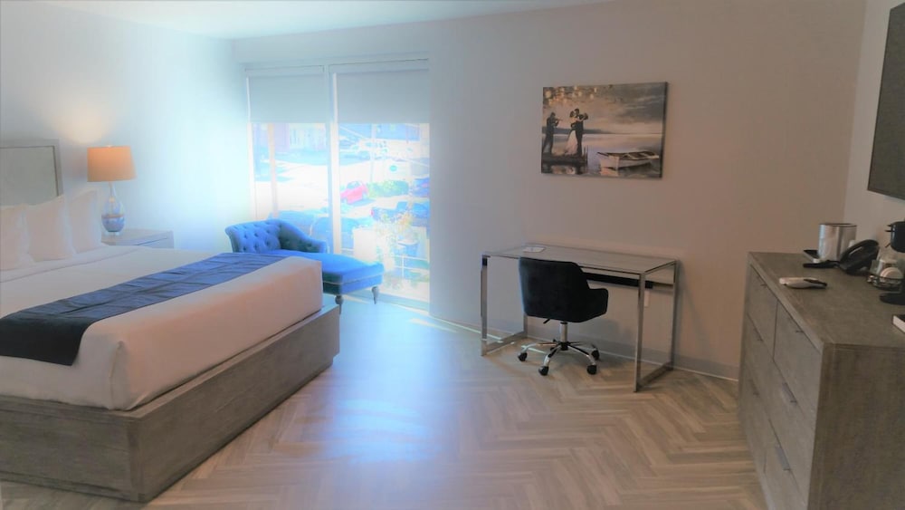 Super, Premium, Luxury, King Bed