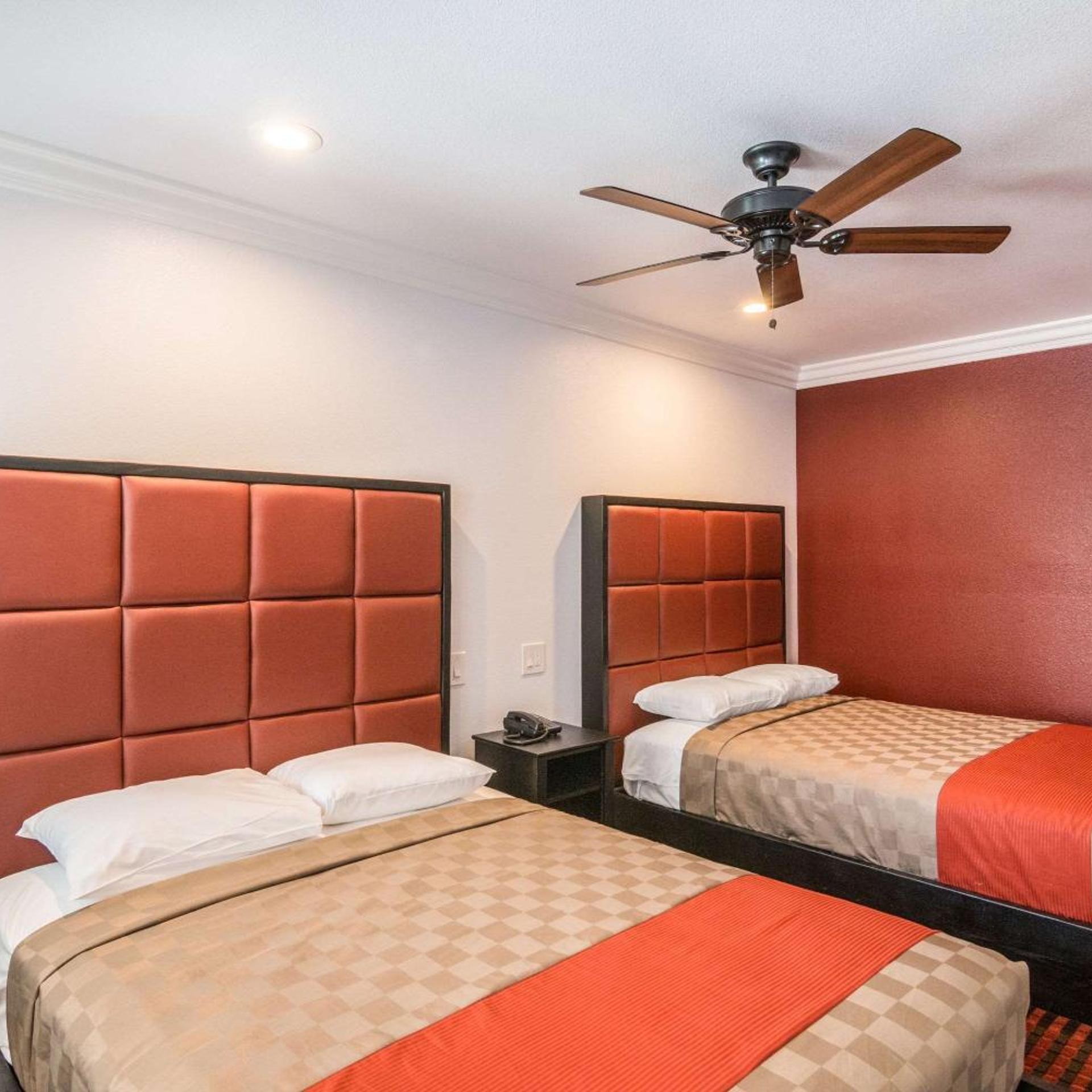 Rodeway Inn & Suites 6/19