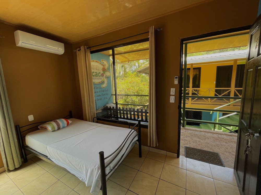 Cabinas El Icaco Tortuguero - Hostel 44/76