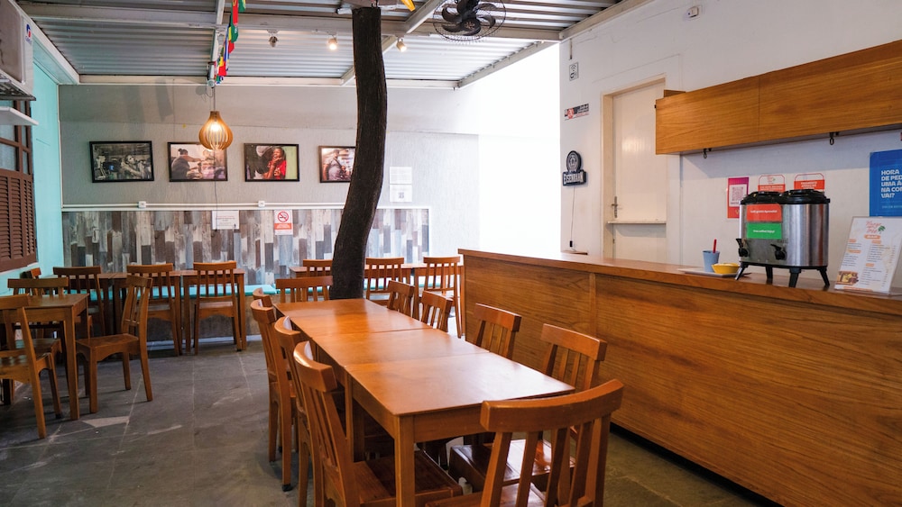Mango Tree Hostel 40/50