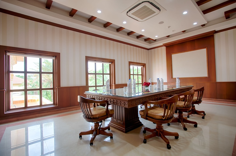 Regency Lagoon Resort 33/44
