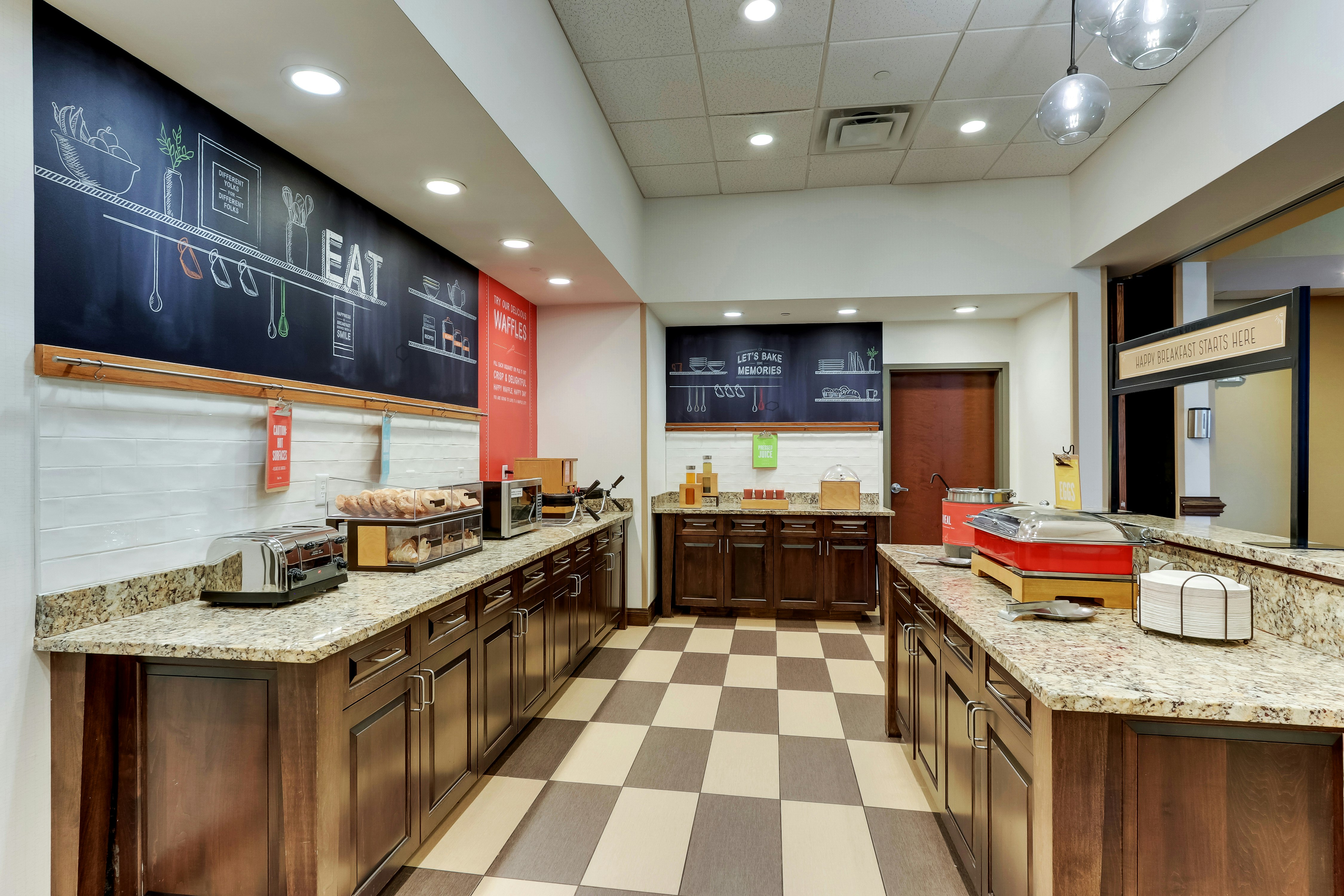 Hampton Inn & Suites Hartsville 19/76