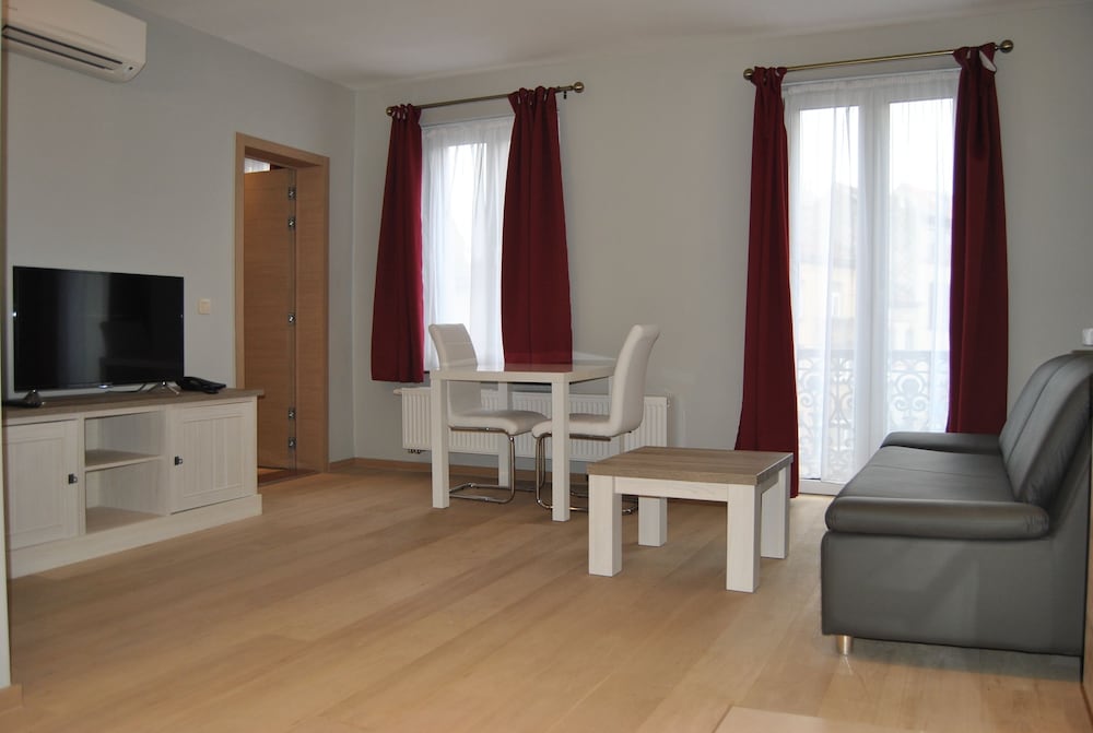 Wellness Apart Hotel 24/50