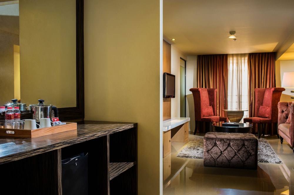 TORRE VENEZIA HOTEL 50/50