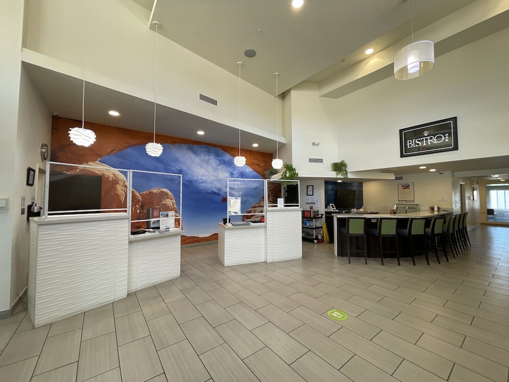 Wingate by Wyndham Cedar City 4/50