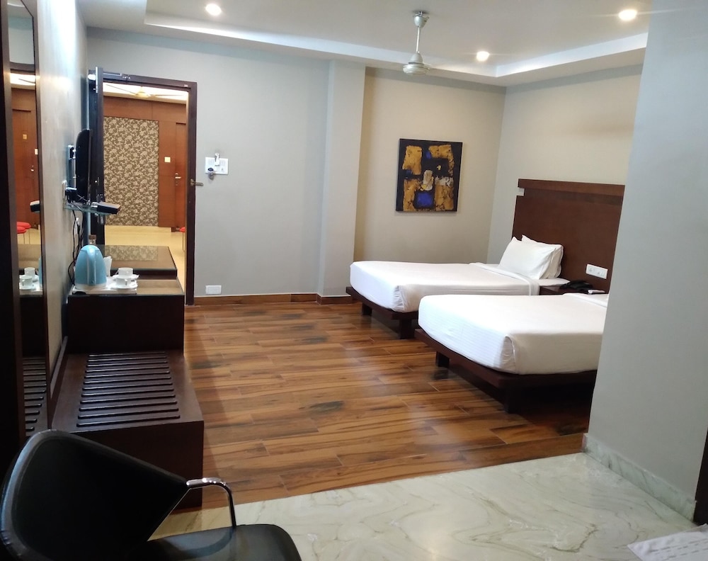 Hotel MD's Continental 18/42