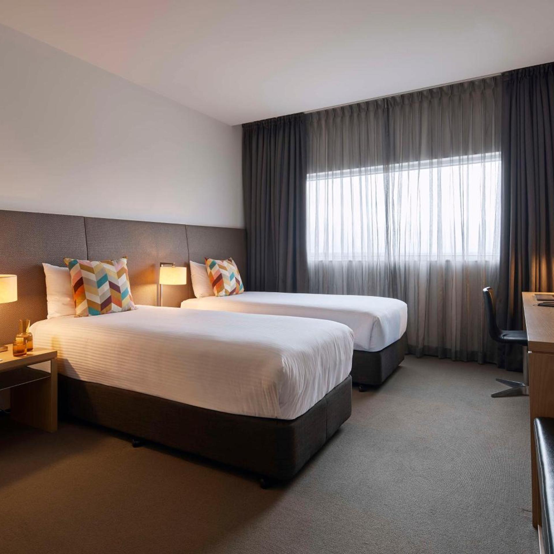 Deluxe, Single Bed