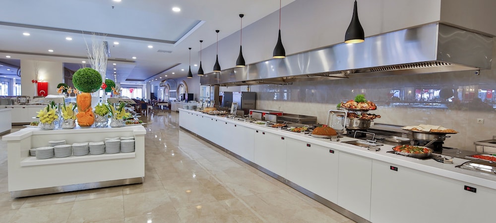 Calido Maris Hotel 9/60