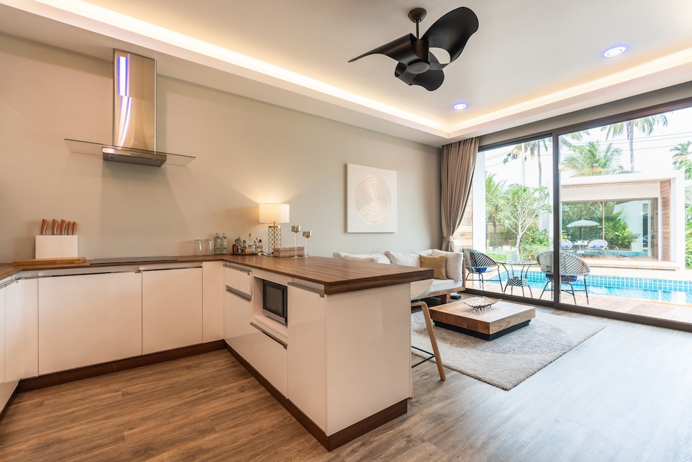 Zee Luxury Boutique Hotel 38/45