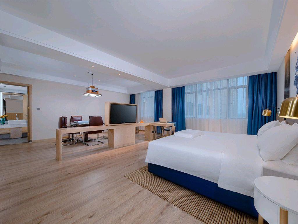 Kyriad Marvelous Hotel (Shaoyang Jiusheng Beihai) 7/22