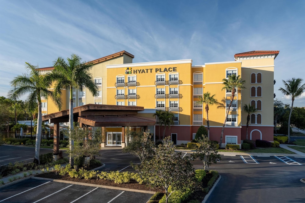 Hyatt Place Coconut Point 7/64