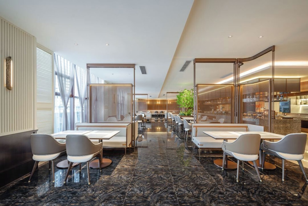 Maixinge International Hotel 32/49
