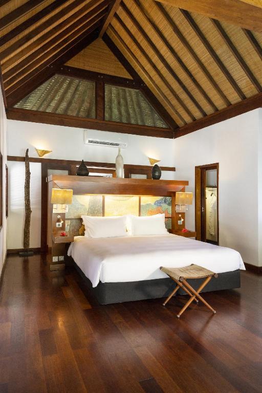 Beach Villa, Luxury