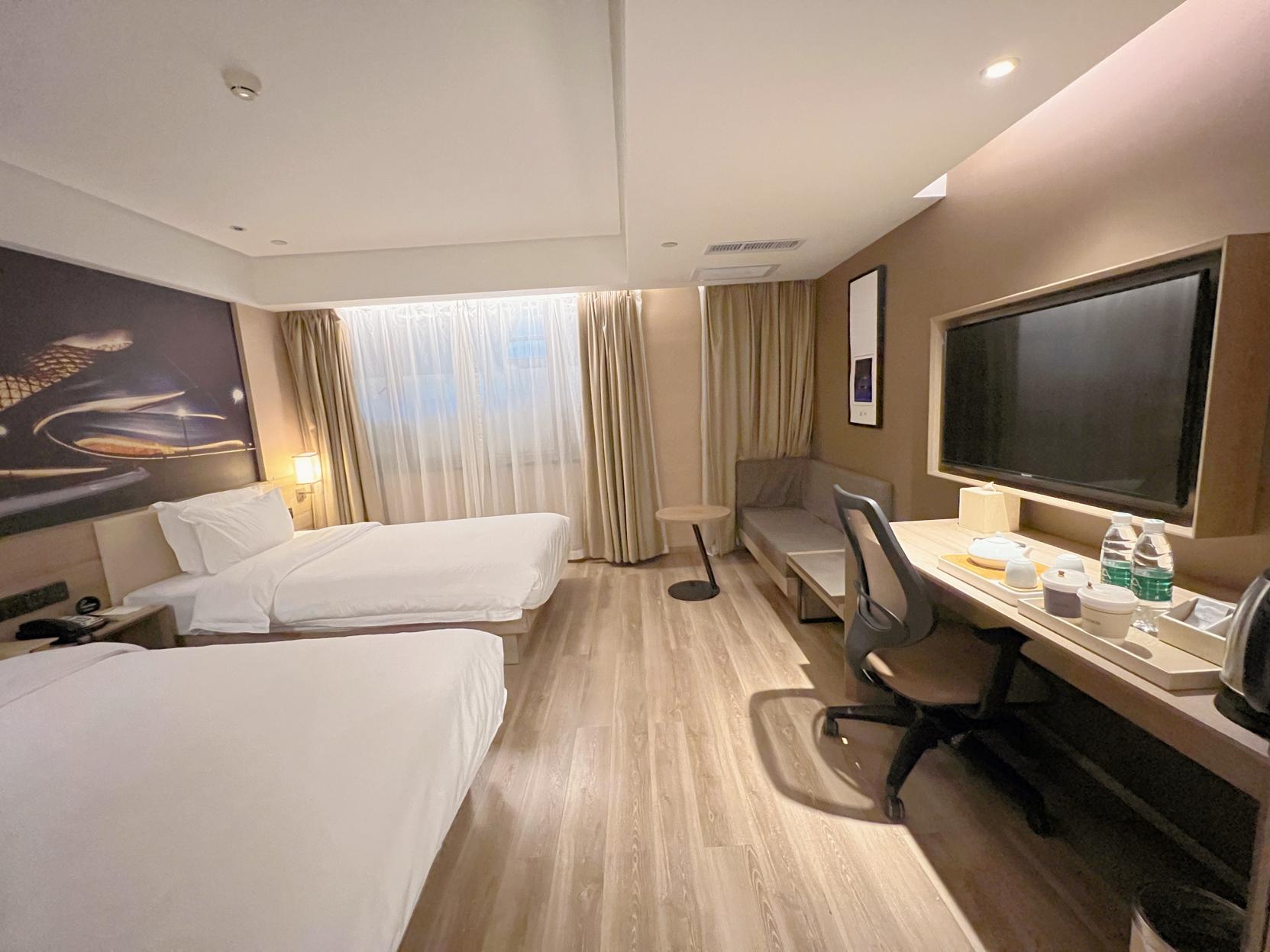 Elegant, Twin Beds