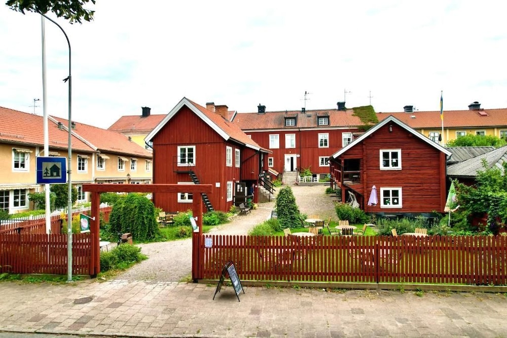Stf Hostel Mariestad 4/50