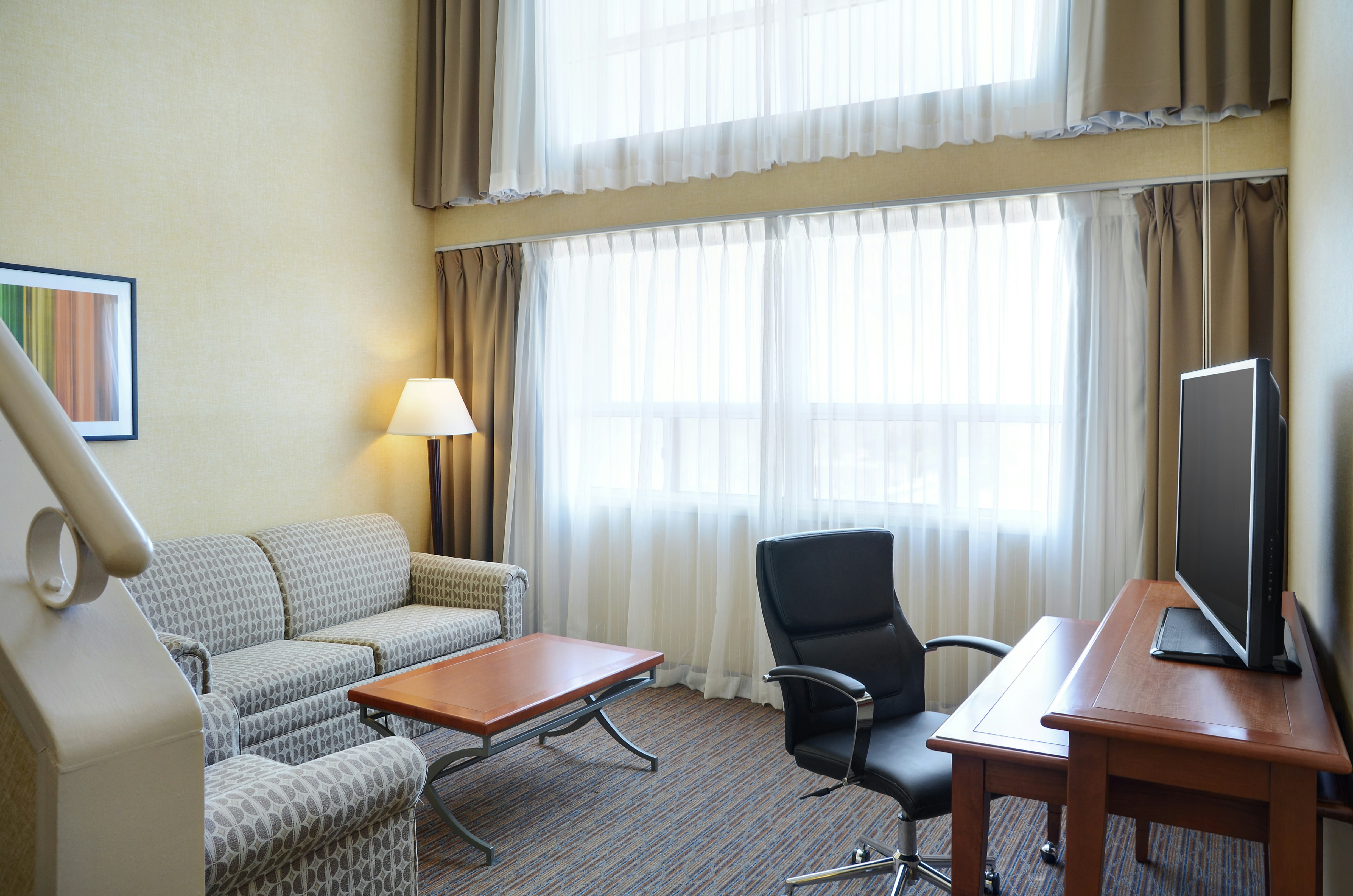 Holiday Inn Hotel And Suites London 41/50