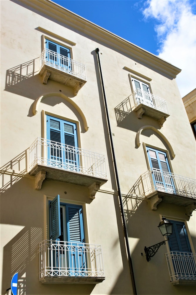 ZIBIBBO SUITES & ROOMS 3/76