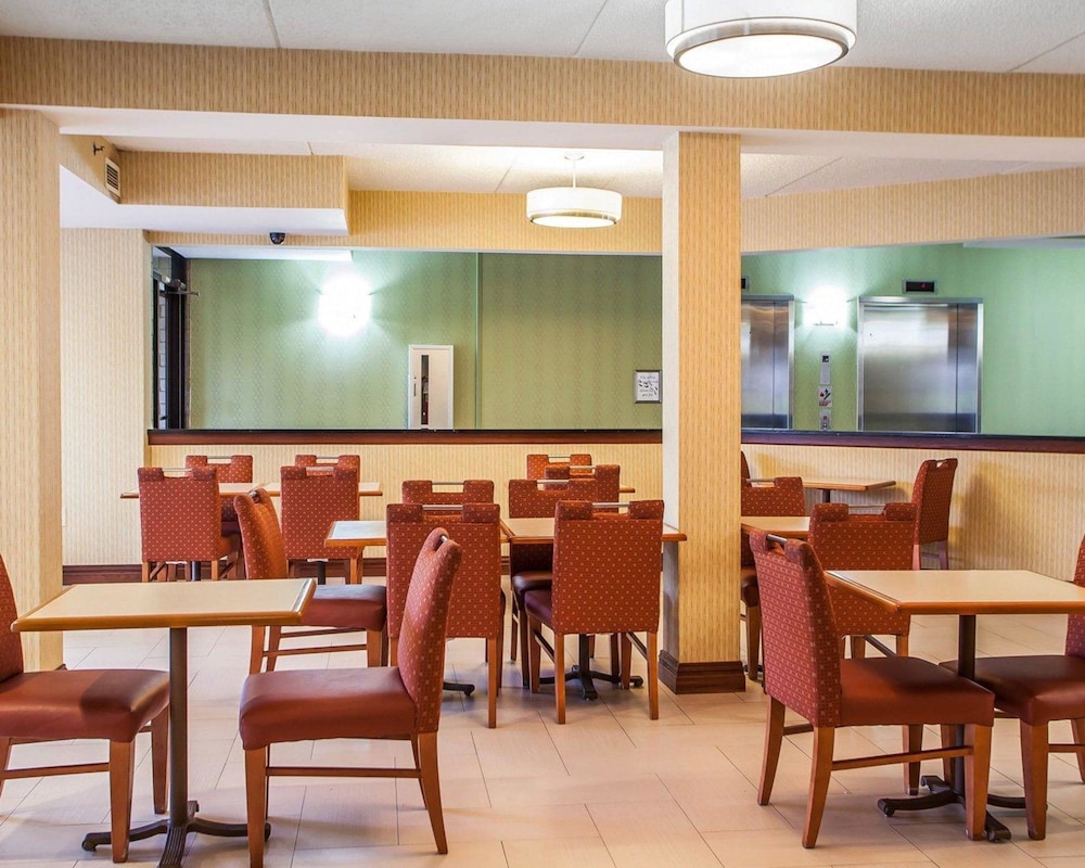 restaurant-cafeteria