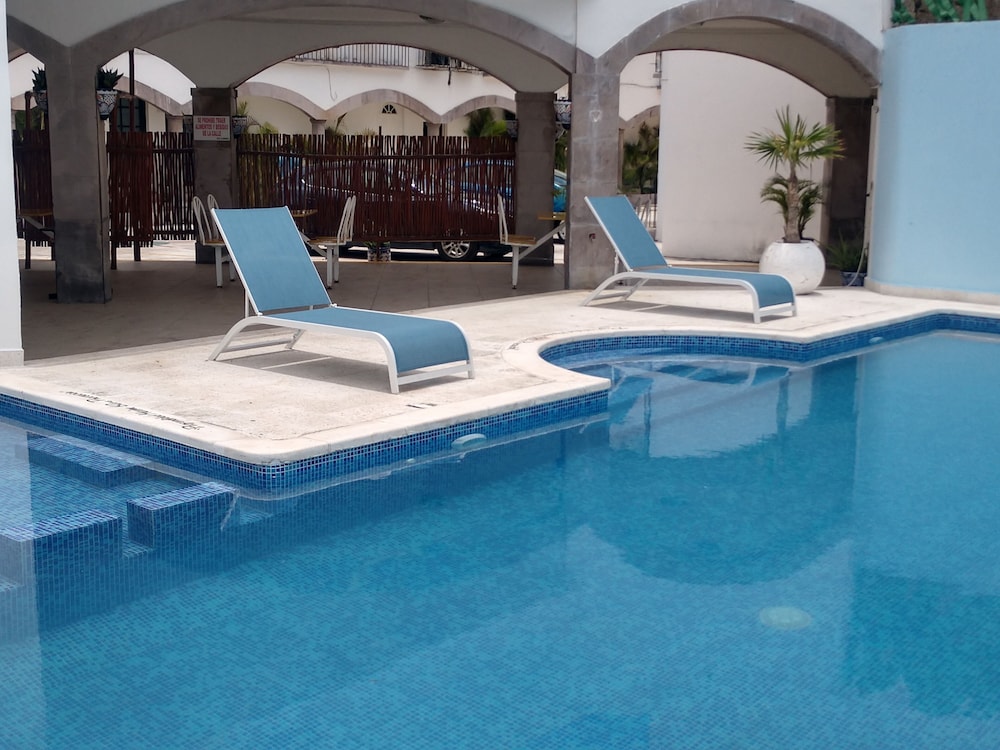 Hacienda de Castilla Hotel in CANCUN