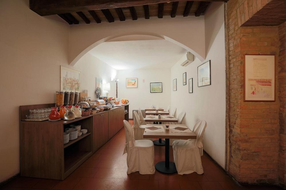 Hotel Duomo Siena 22/33