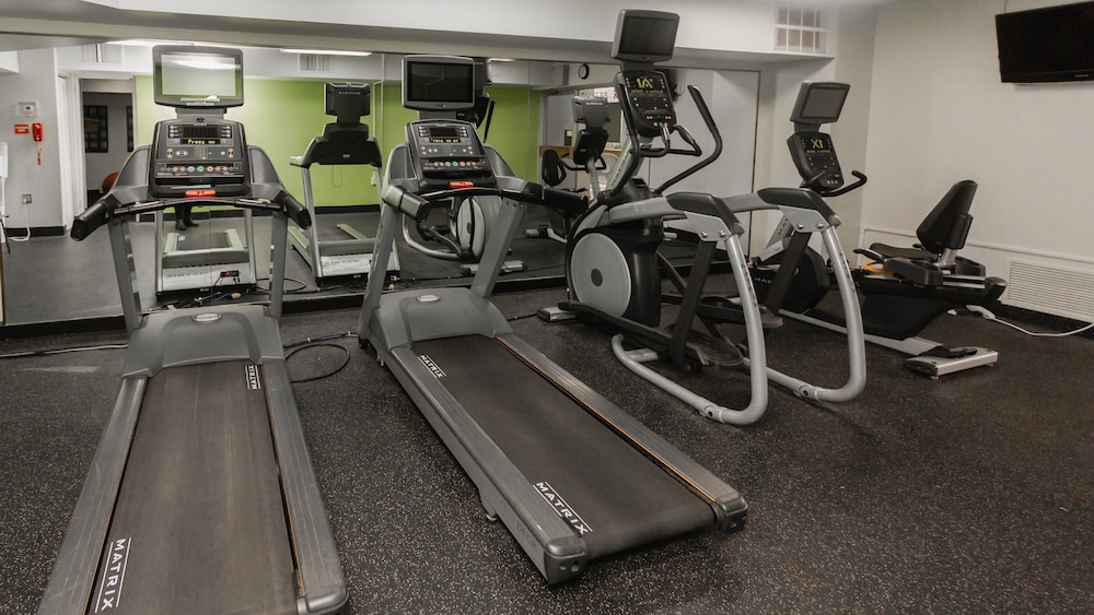 Holiday Inn Peterborough Waterfront 34/70
