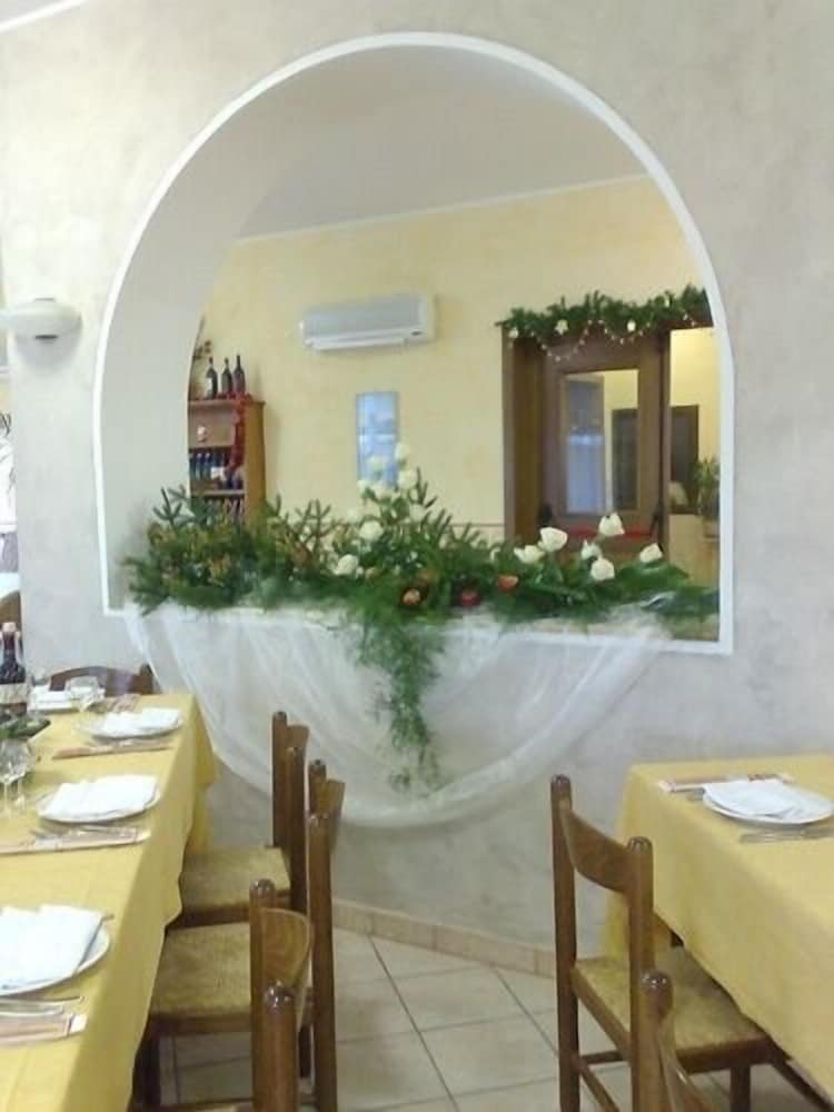 Hotel Tiziana 36/50