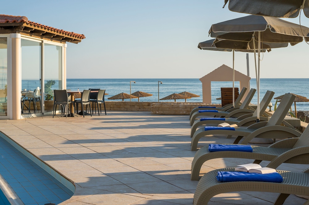 Caretta Beach 36/62