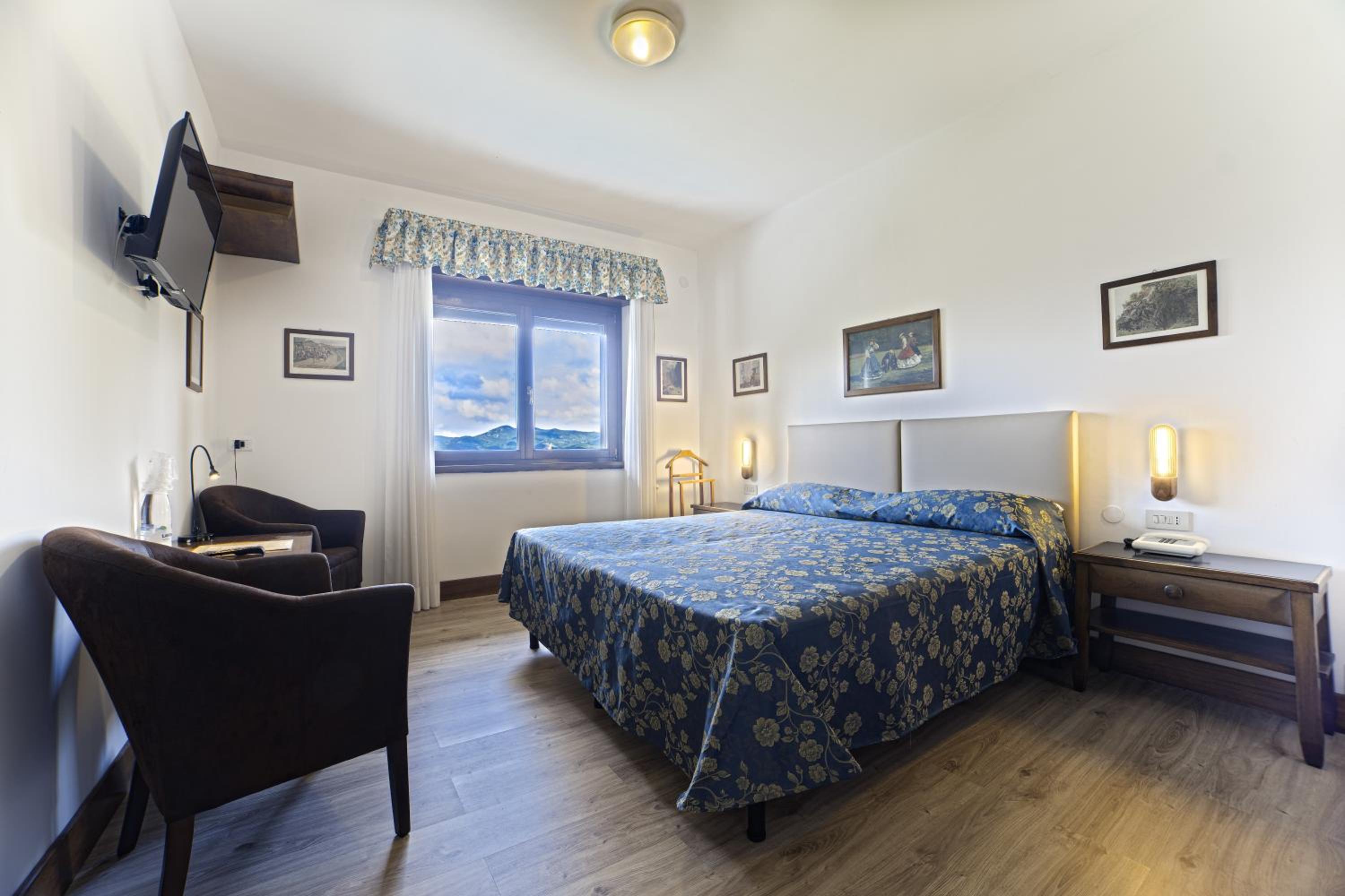 Grand Hotel SIVA 29/50