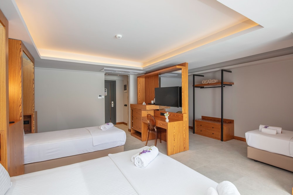 Orka World Hotel and Aqua Park 34/64