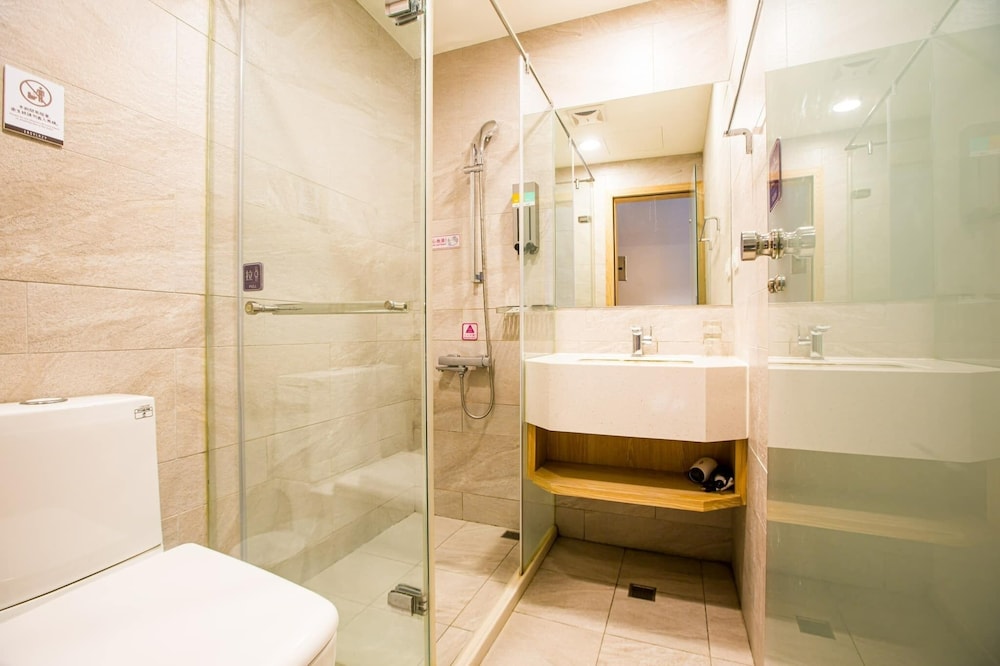 Taichung Easylazy Inn 18/19