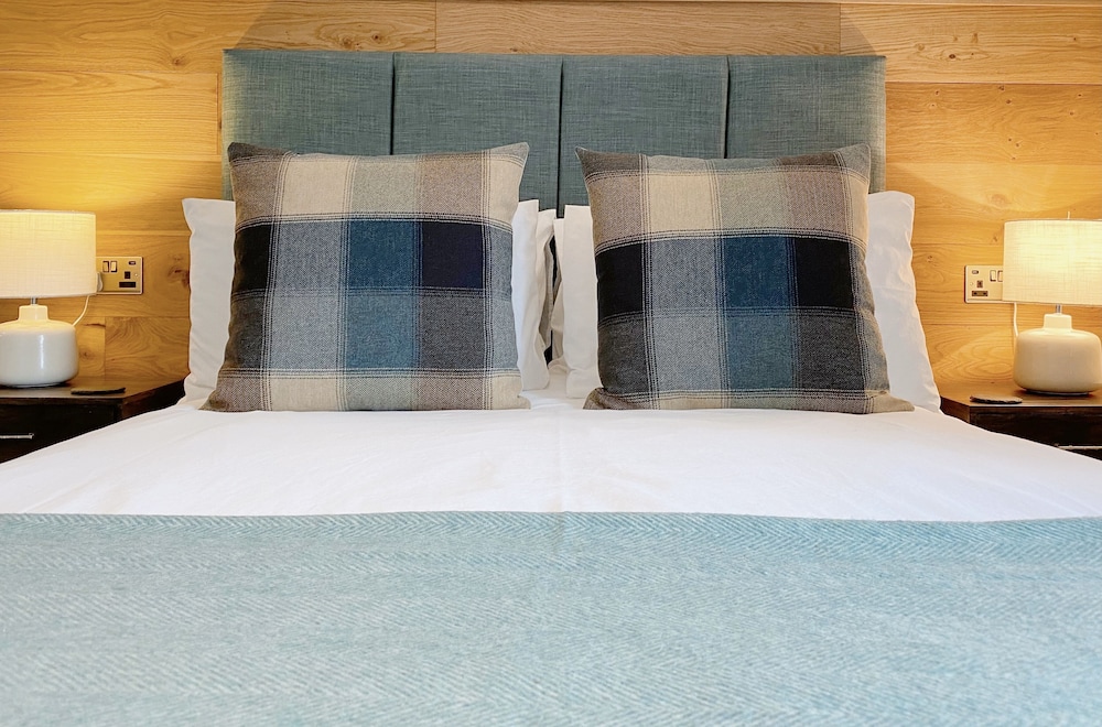 Ravenscraig Guest House B&B 50/50