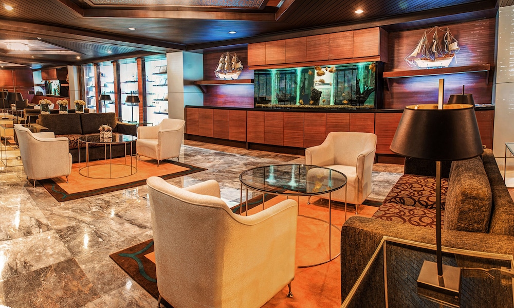AMBASSADOR CITY JOMTIEN - OCEAN WING 33/50