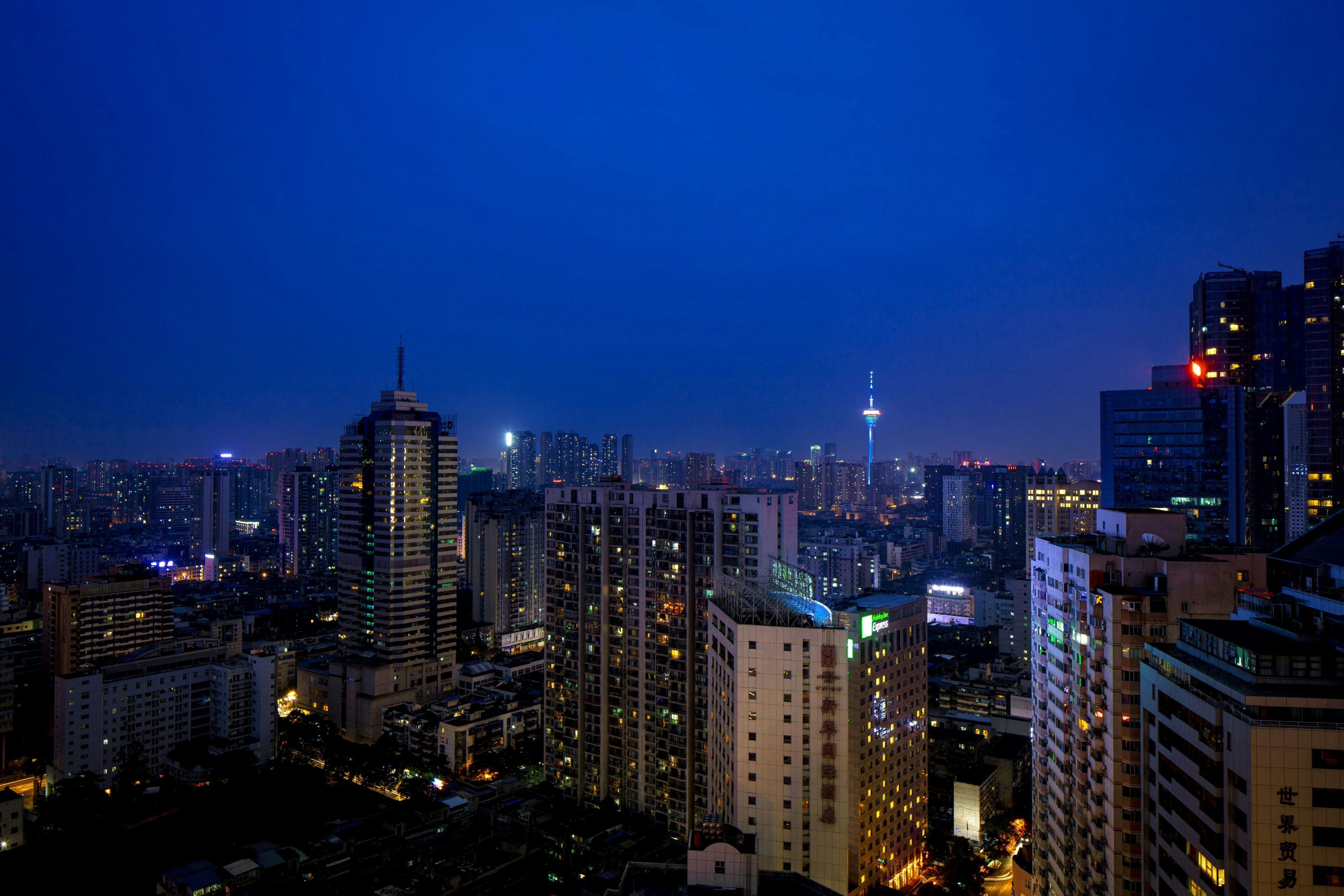 Ritz Carlton Chengdu 64/66