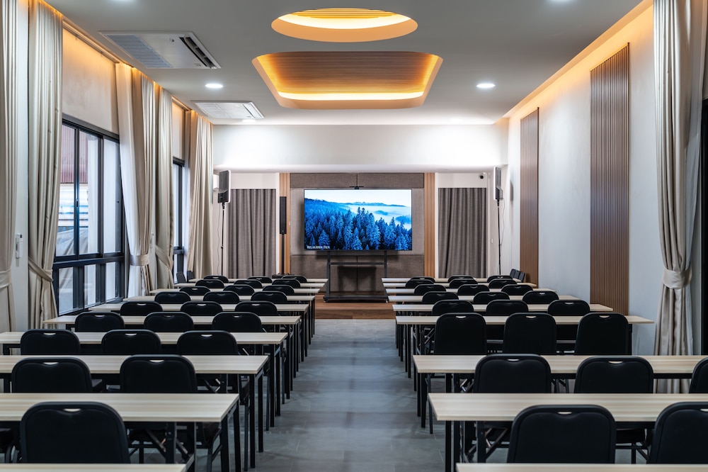 Khunyuw Hotel 46/63