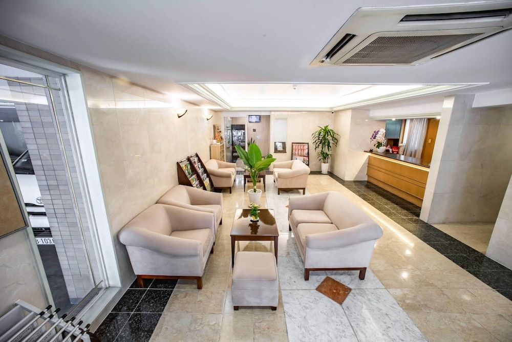 Saigon Court Serviced Apartment 38/55