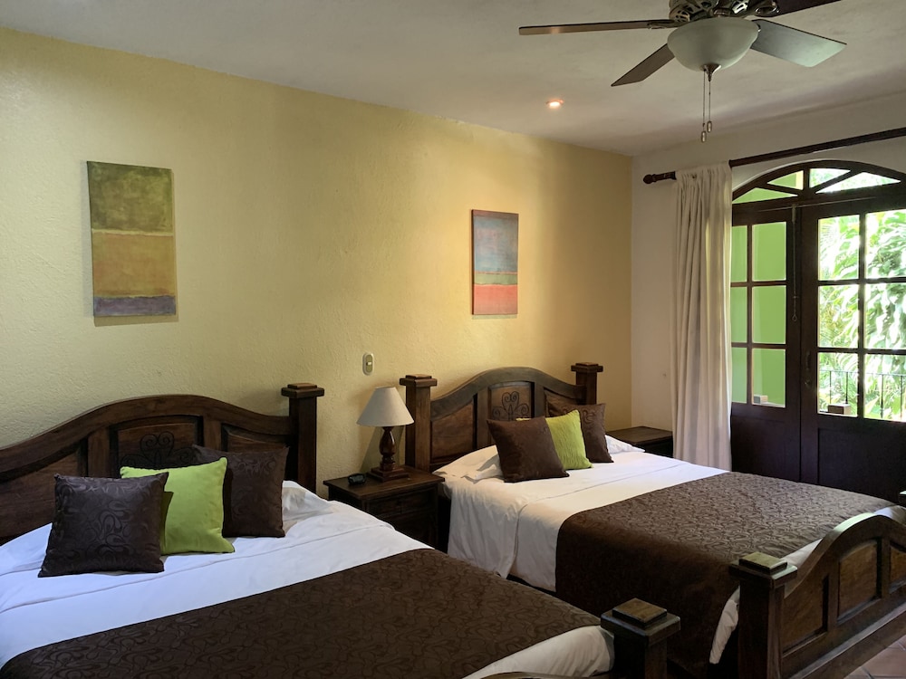 Trapp Family Country Inn 12/50