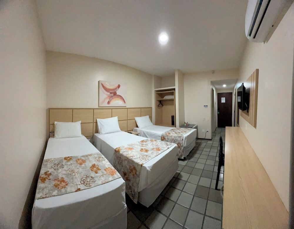 Hotel Dan Inn Express Salvador By Nacional Inn 24/70