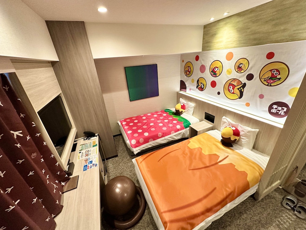 Concept, Twin Beds
