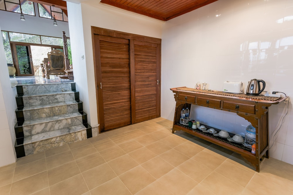 Krabi Villa Phu Khao Private Resort 7/50