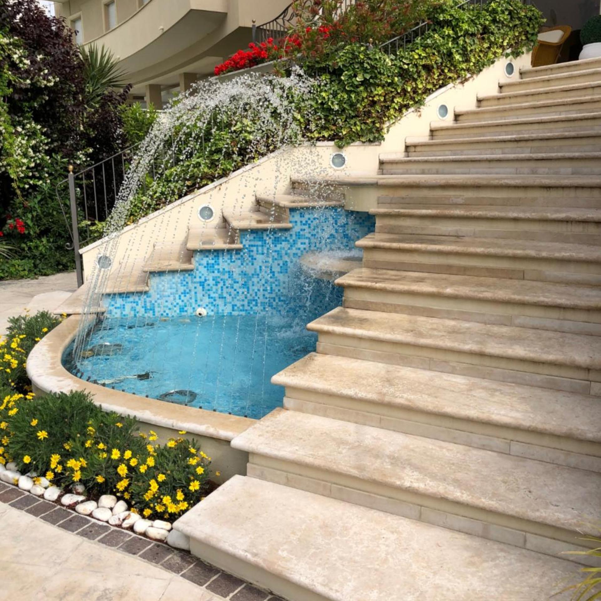 Hotel La Rosa 6/50
