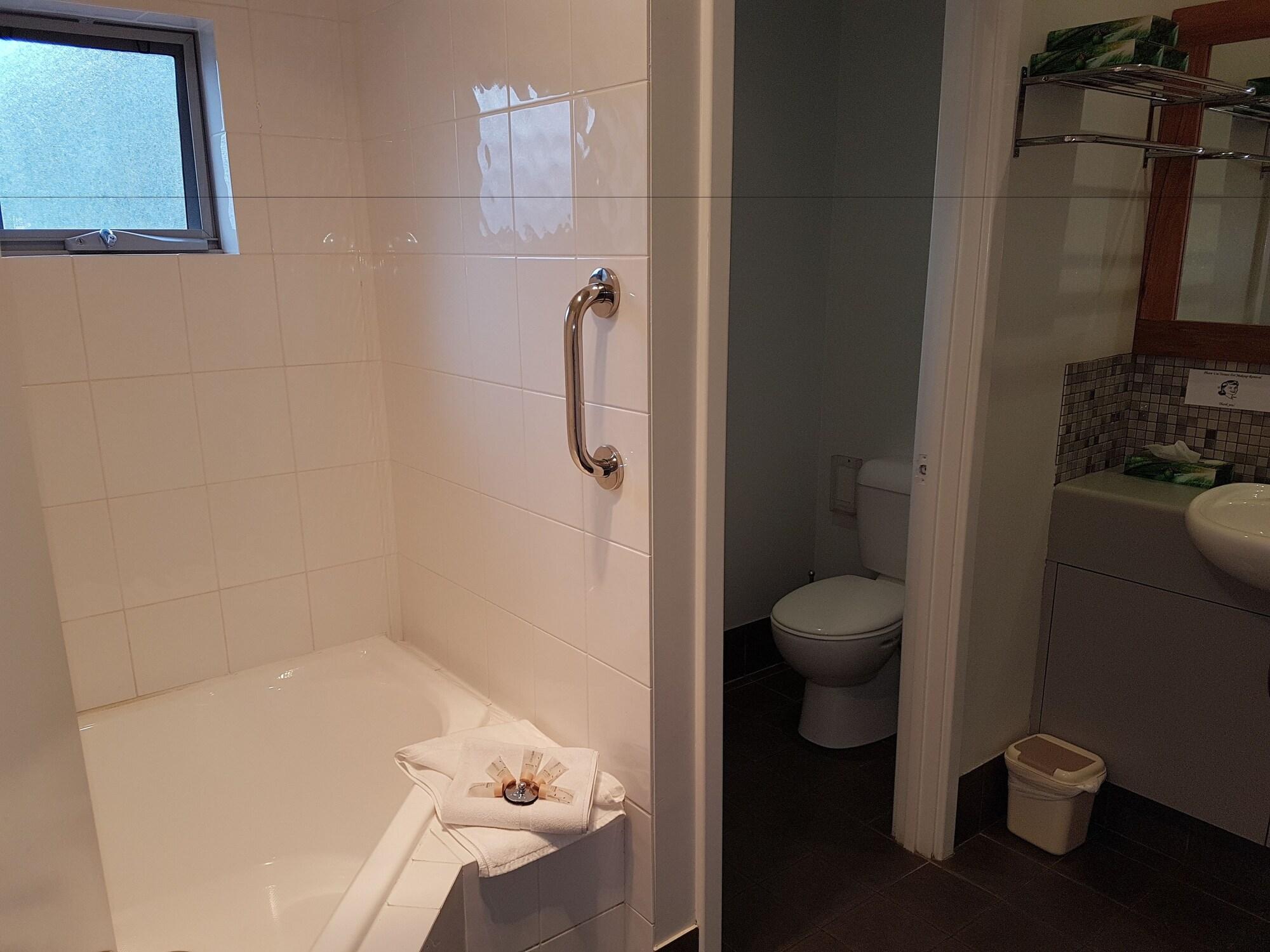 ADAMSONS RIVERSIDE ACCOMMODATION 93/100