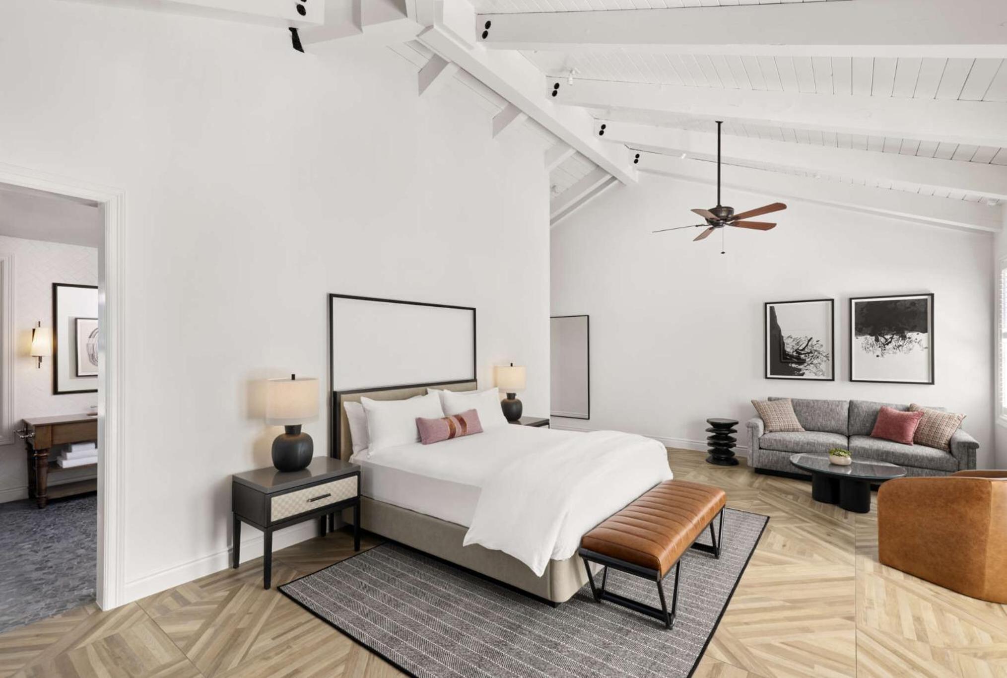Renovated, Premium, Suite