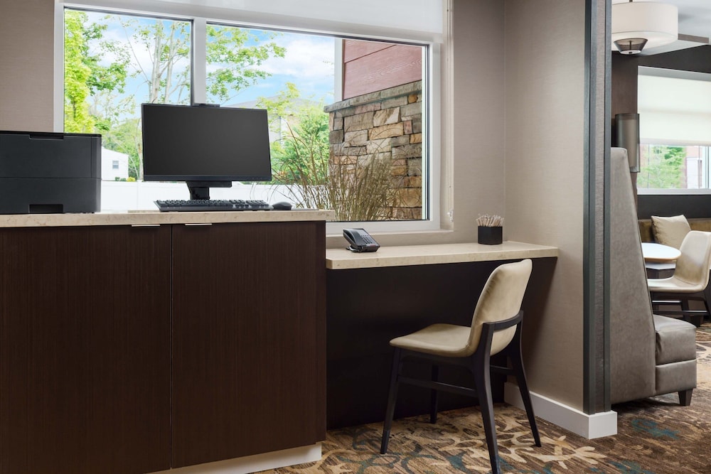 Residence Inn New Haven Hamden 17/27
